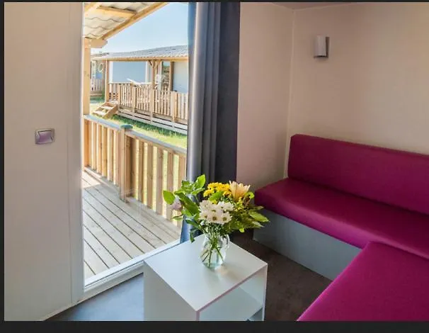 Camping La Brise De Camargue サントマリー・ド・ラメール 0*,